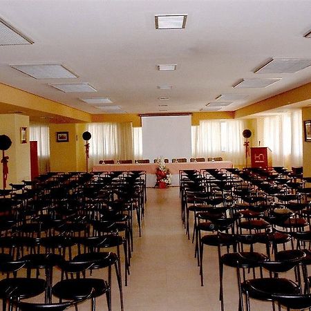 Al-Mar Hotel Algeciras Instalações foto